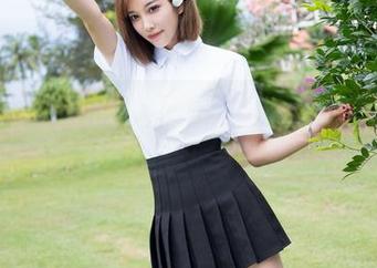 MiStar魅妍社 – 想要提升审美？先从网盘里的张雨萌校服写真开始吧！