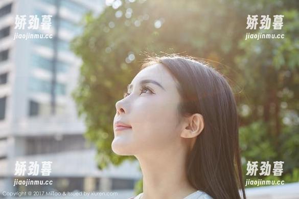 MiiTao蜜桃社 - 雪梨sherry—黑白混搭合集：图片像是在低声窃窃私语，撩拨着我的思绪。
