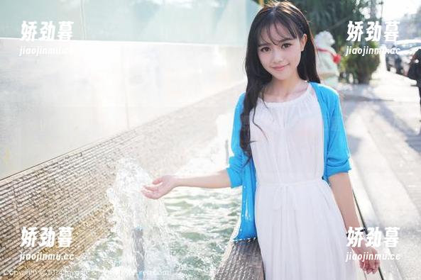 MyGirl美媛馆 - 这个礼服有种让人想在图库里永远留存的魔力，夏小秋秋秋就是“网红分享”的代名词。