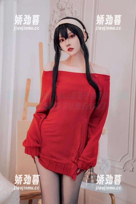 呃…报告！Natsuko夏夏子在崩坏：星穹铁道的美图里又让我们心动了！