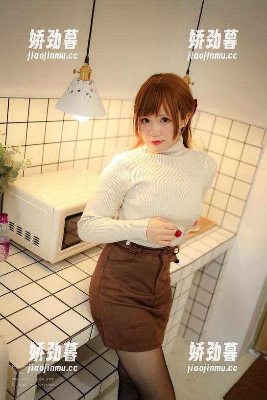 坐着机车，Nyako喵子和她的无圣光“作品”是怎样的体验