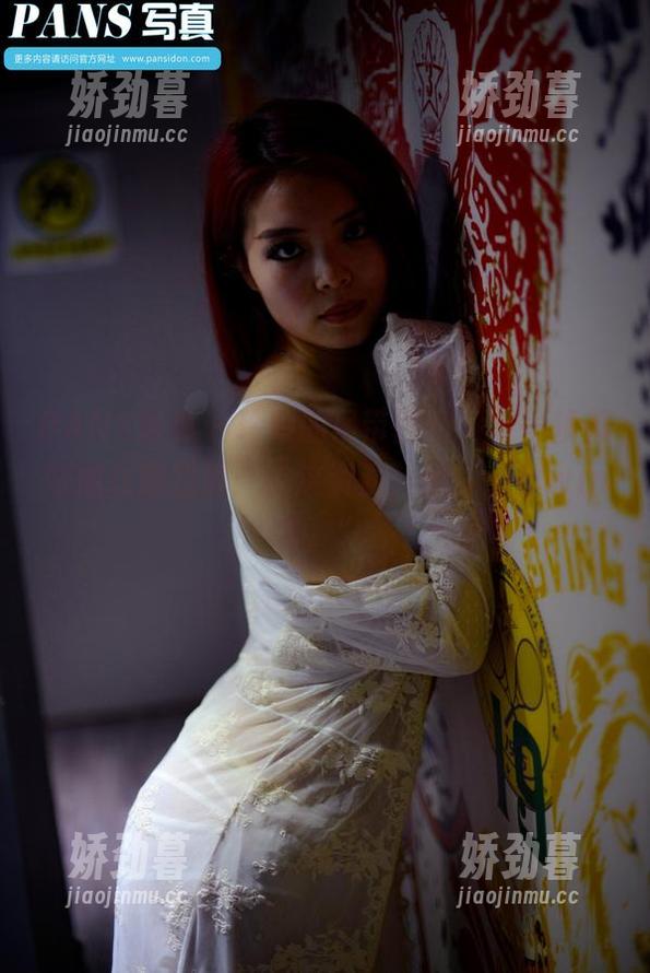PANS写真 - 玲玲的吊带图包，每一帧都好像在跟我说：“这资源，给你一丝wink。”