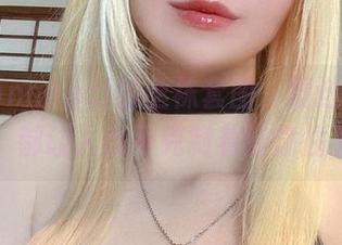 这组Vinnegal的丝袜套图，精选出来的一切，都让人想不克制着偷偷往下看。