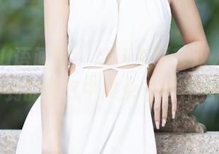 XIAOYU语画界 – 精选李丽莎双人图集，你听到的空气中夹杂着些什么呢？