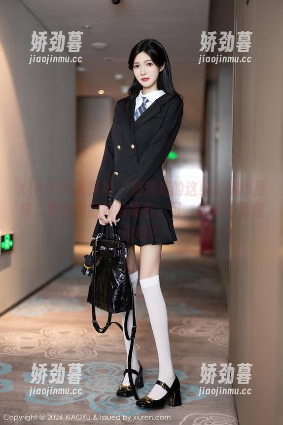 XIAOYU语画界 - 杨紫嫣的这组长腿作品集，果然是腿控的福音。可，我算不算腿控呢？