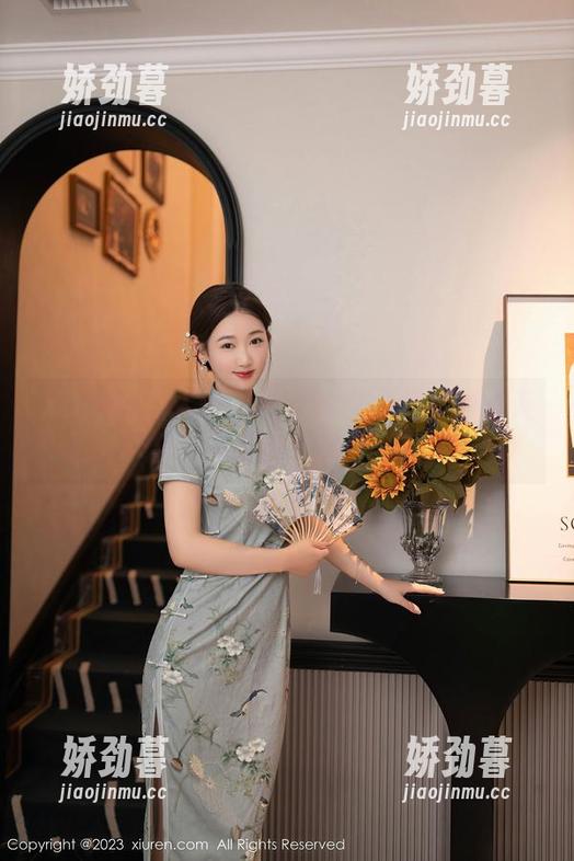 Xiuren秀人网 - 图包分享：刘婷婷的天台是不是也太随性了？