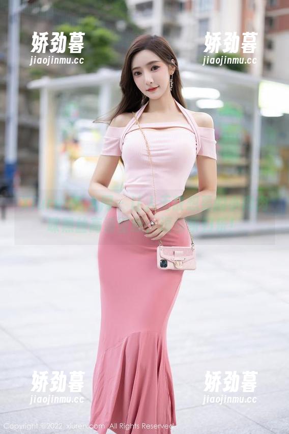 Xiuren秀人网 - 让人无敌想要的小肉肉咪黑丝高清壁纸，逗你乐归乐！