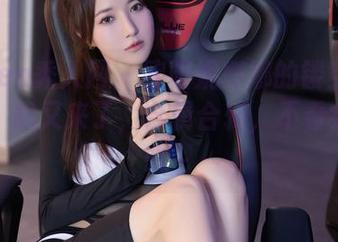 Xiuren秀人网 – 欧阳妮娜娜的镂空图集：看，我又来了，合辑合辑，不看会后悔哦～