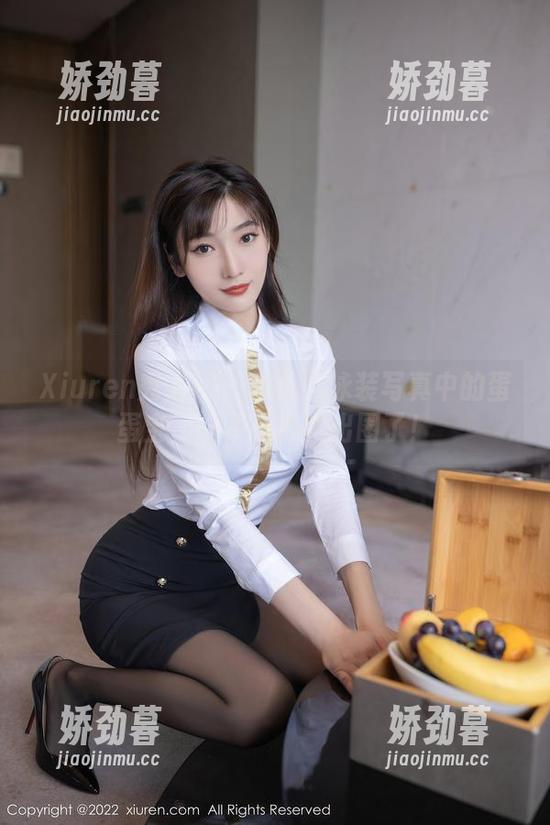 Xiuren秀人网 - 精选！泳装写真中的蛋蛋宝，一不小心就出圈了！
