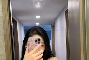 微密圈 – 作品集：不爱笑的赛琳与完美身材的那些悠闲瞬间