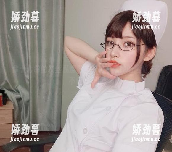 你十七鸽的灰丝私房图集：这十分钟的尴尬 多不值得期待