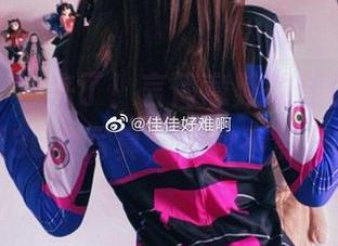 它来了，它来了！言简意赅的佳佳好难啊微博36套写真，你敢不点开吗？