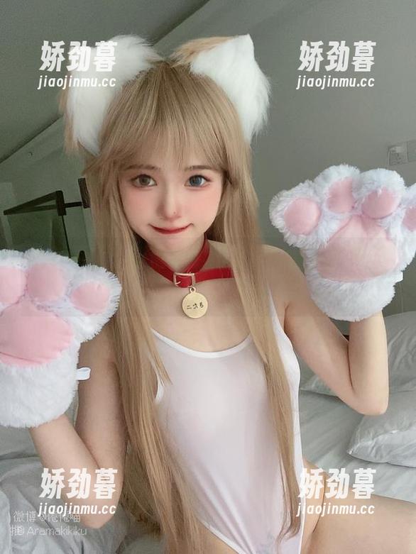 更新不止！倦倦喵学姐写真，画风又奇怪了。