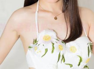克拉女神 – 孟君的护士写真：福利不止于此的迷雾