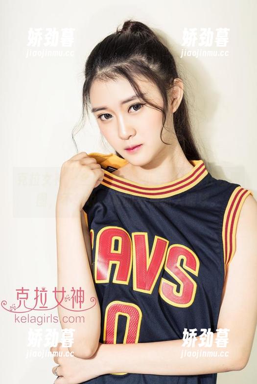 克拉女神 - 全网独家，小芹的棉袜在线原图，不想说，真的有点抓人眼球。