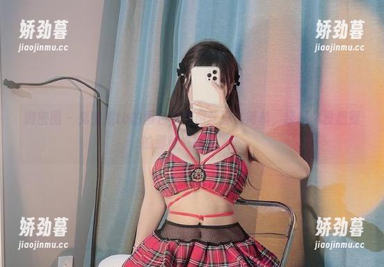 微密圈 - 兔宝妮to的图包不只肉丝那么简单，还是你没想到的那种“简单”。