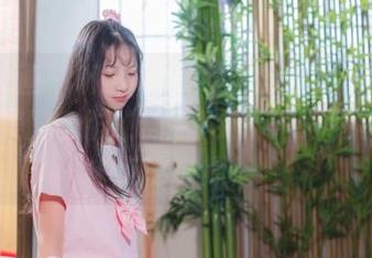喵糖映画 – 听说lovely呆玄和奶牛有一场高清美图合作，谁能想到牛界的模特居然这么会撩？