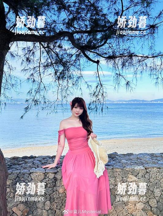 看宝儿mysterial如何用写真偷走妹妹的店里的风头