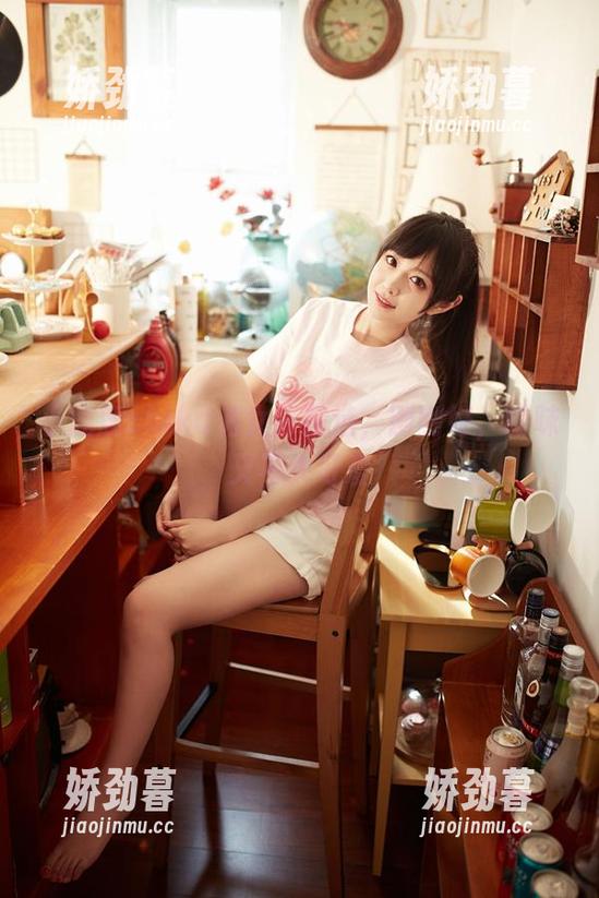 小鹿鹿shika兔女郎精选，刚刚好，暧昧又不失可爱