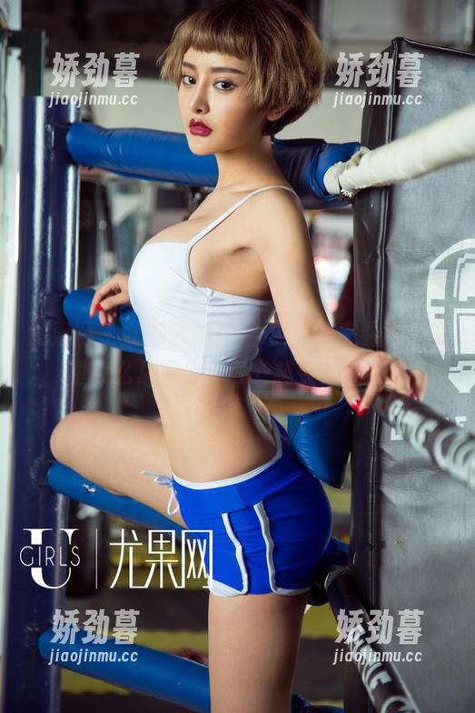 尤果网 - 尤娜娜的JK合集，快来看她的发型怎么总是像天气一样变来变去！