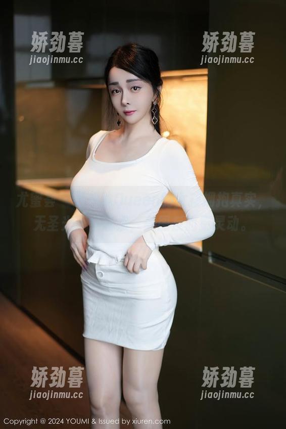 尤蜜荟 - 看左冰Queen的女孩拥抱真实，无圣光不是缺点，美图反而更灵动。