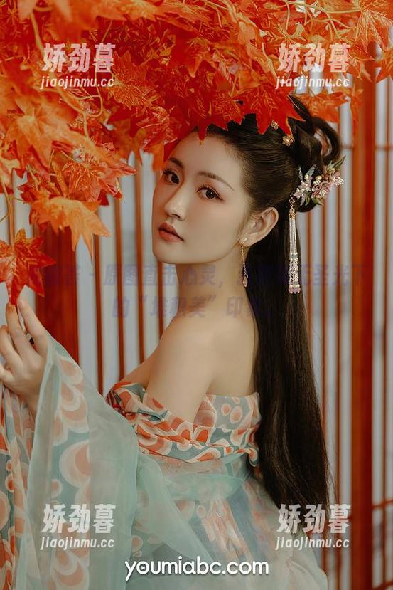 尤蜜荟 - 原图直击心灵，张茜茹无圣光下的“堆积美”印象。