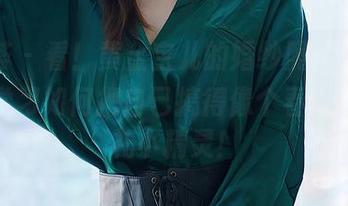 尤蜜荟 – 看！黄金宝儿的婚纱照片教程，免费学习如何把自己搞得像个春天里的婚礼小精灵！