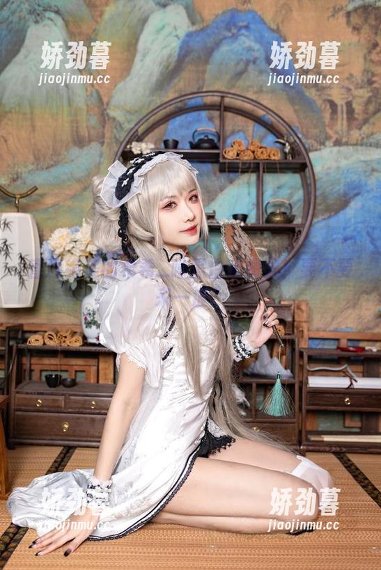 直逼绝美的希希_啾黑白美图集！要不要来一波？