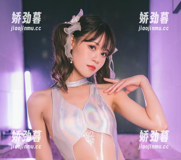 当黄豆粉遇上星黛鹿鹿i，马上上台开个分享会！