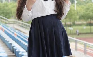森萝财团最新写真，少女肉丝，眼都不舍得挪开。