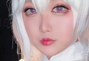 紧抓“纯白”，椒妮佐仁的写真下载，这个决定…真的不容易。