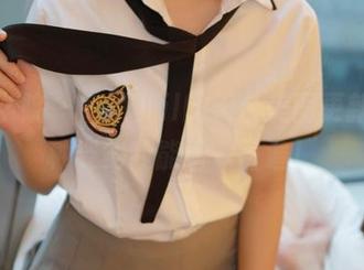 模范学院 – 唐琪儿il的天台美图更新，这种姿势我能看一百遍！