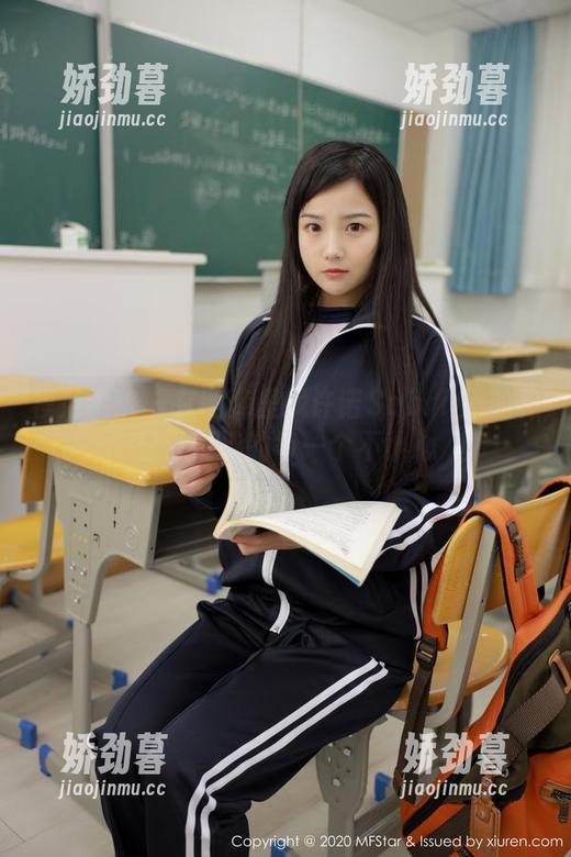模范学院 - 在图库里找许诺Sabrina的夏日：精选的每一个不小心