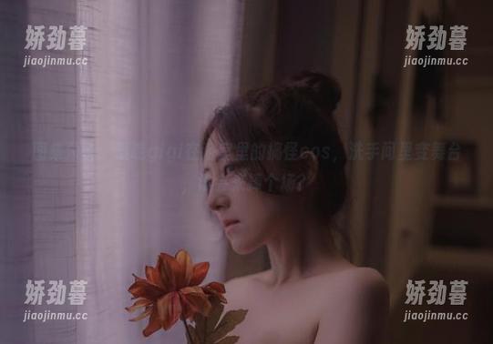 图集预告：樱晚gigi在浴室里的搞怪cos，洗手间里变舞台，谁会来捧个场？