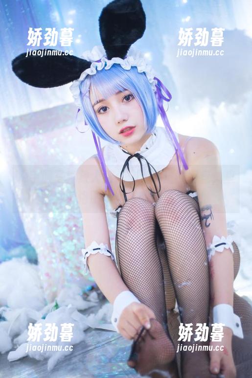 水手服写真放大招：你没见过的网盘，里面藏着洛丽塔大哥的潮流秘籍！
