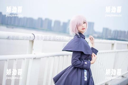 爱老师_PhD的兔女郎学姐cos：这个图集让我想到了春天的迷走
