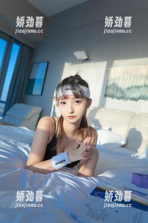 不在冬眠，神楽坂真冬的红裙高清合集来啦，别说我没提醒你！