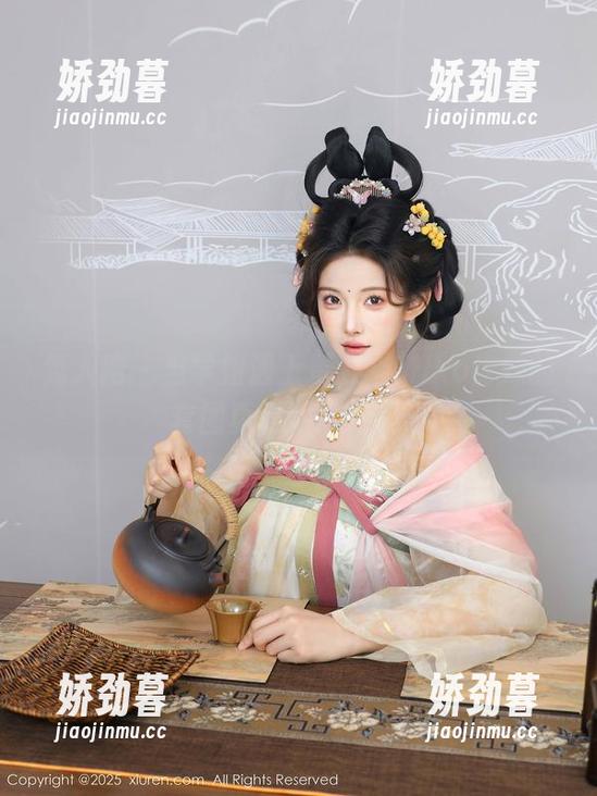 秀人网 - 当学姐遇上资源，Miko酱妹的套图真是炒鸡完美！