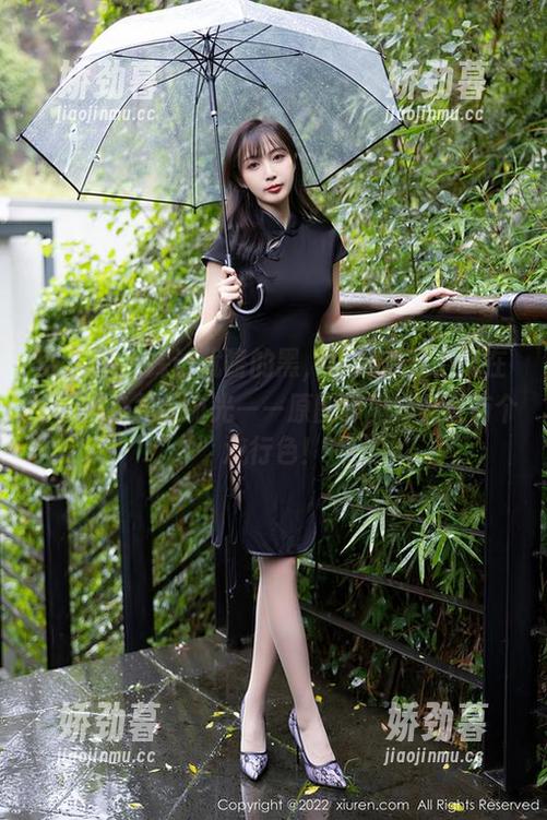 秀人网 - 探讨优酱的黑，让我想起了我在暗房里挣扎的时光——原图那里好像还有个流行色！