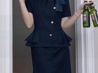 秀人网 – 卓芷伊EricA的瑜伽创意：壁纸里似乎隐藏了别样的心机，来一套动作学起来？