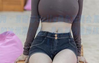 秀人网 – 夏诗诗Sally白色写真合集：这是谁的冰淇淋？哦，是我视线里那抹清新！
