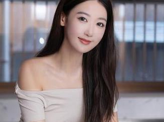 秀人网 – 什么是完美的瑜伽姿势？汁汁的套图更新告诉你，完全不重要！