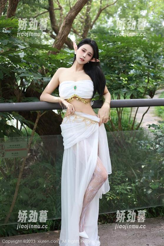 秀人网 - 图包更新啦，温心怡又来了，果然是个让人想多想的女神。