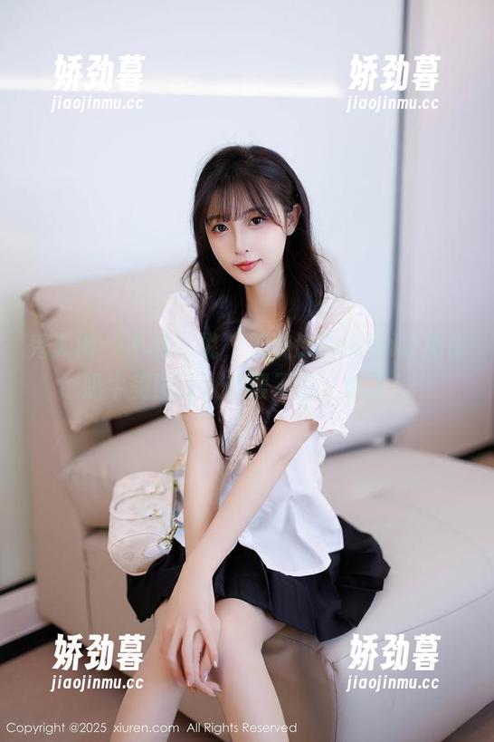 秀人网 - 不得不说，王婉悠Queen的免费奶牛美图让人欲罢不能，哈哈！