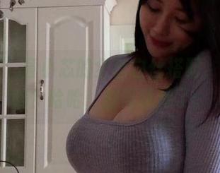 微密圈 – 童小芯的全套白丝搭配，下载了吗？哈哈，别再犹豫了。