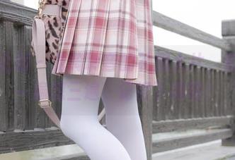 紧急企划 – 龙崎聆音的礼服大片，套图看一遍想三遍，记得下载哦！