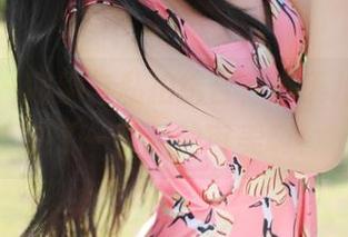 美媛馆 – 眼镜与私拍结合，唐琪儿貌似创造了一种新的审美啊！