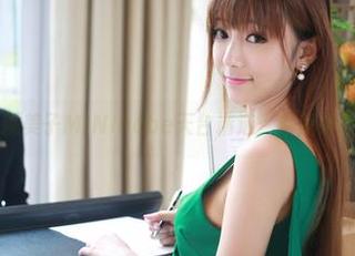 美媛馆 – 糯美子MINIbabe天台精选：看我如何与风共舞