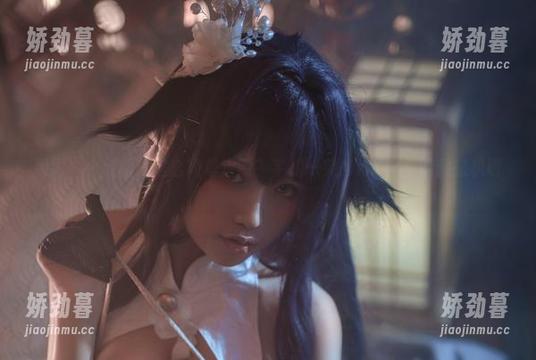 呵呵，小红帽就这么简单定制？芊川一笑MNK似乎暗藏玄机呀。