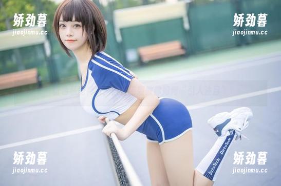 粉色私房特辑：蜜汁猫裘教你如何“引人注目”